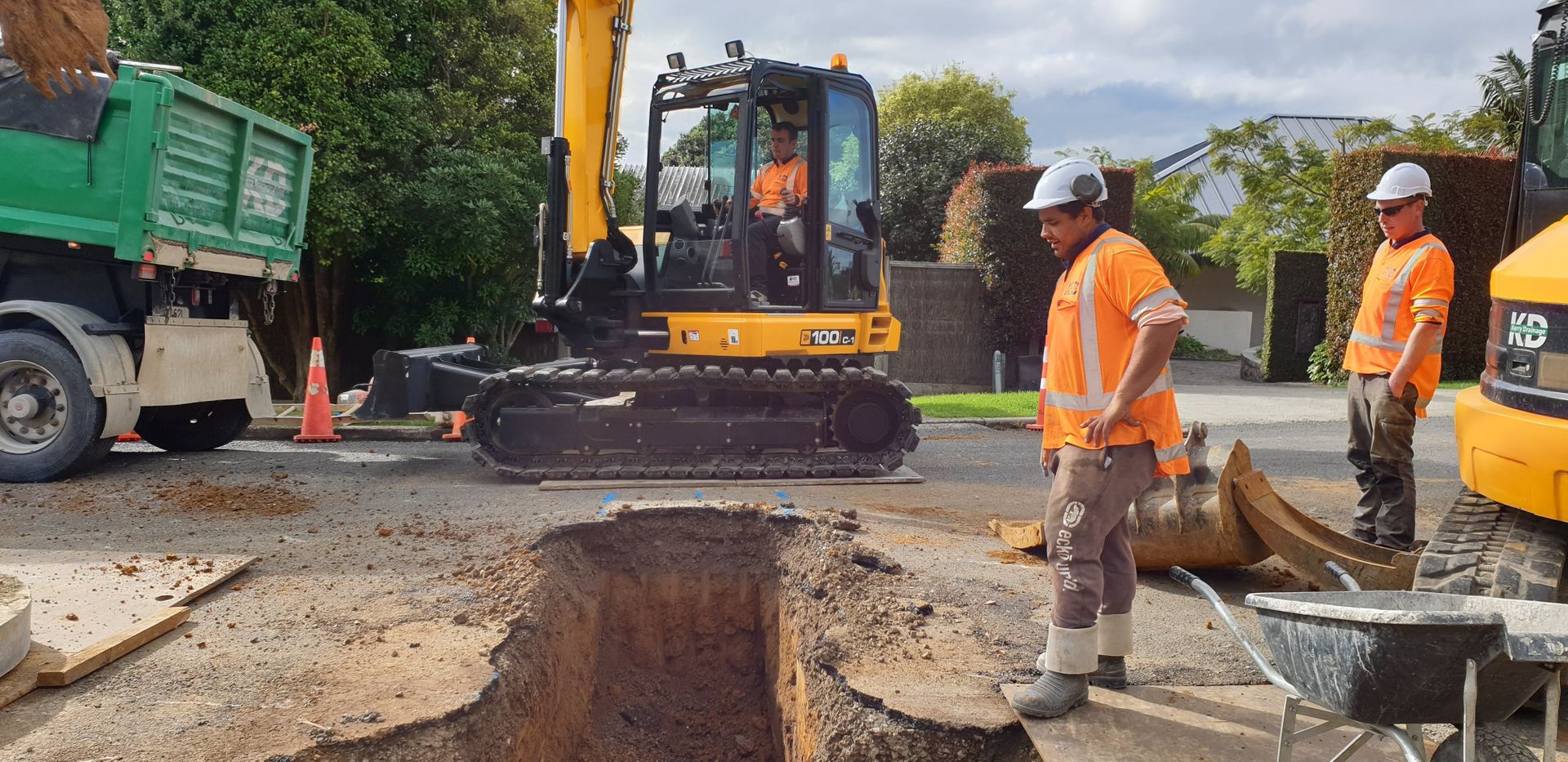 Stormwater Upgrade For Auckland City Council Kd Civil Lake View Rd (8)